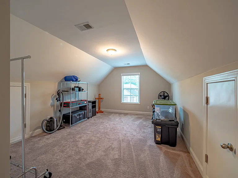 3057 Girard Dr — Photo 37