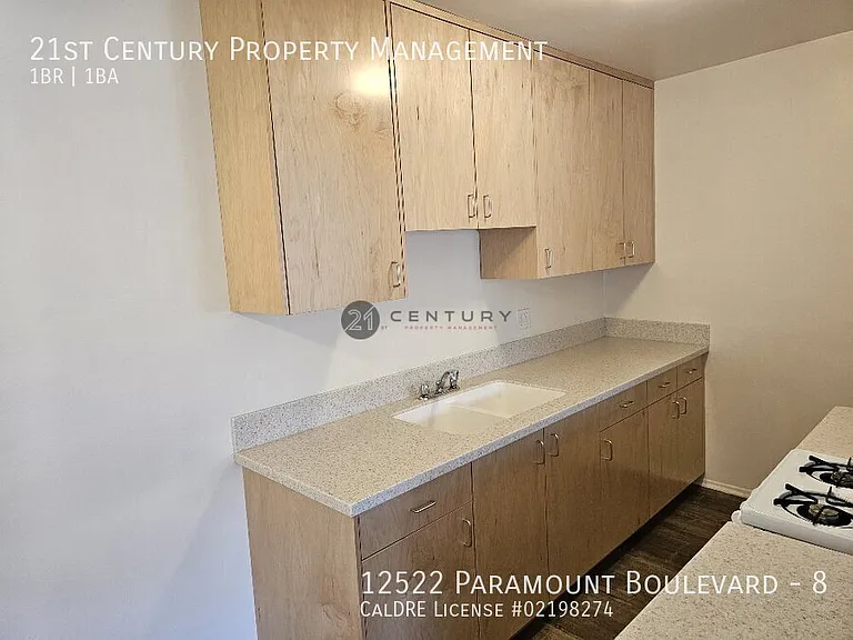 12522 Paramount Blvd #8 — Photo 11