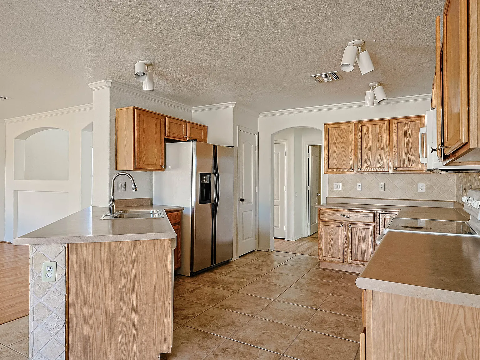 3225 N. 130th Ave $2050* - 1 — Photo 3