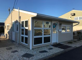 205 Harbor Dr, Lavallette, NJ 08735