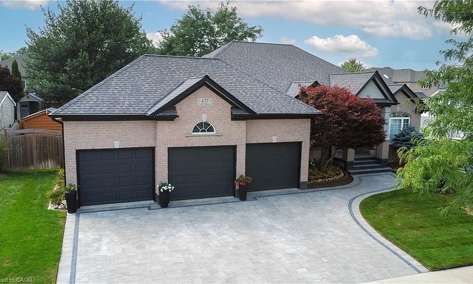 1st image of 457 Caryndale Dr