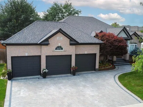 457 Caryndale Dr, Kitchener, ON N2R 1J7