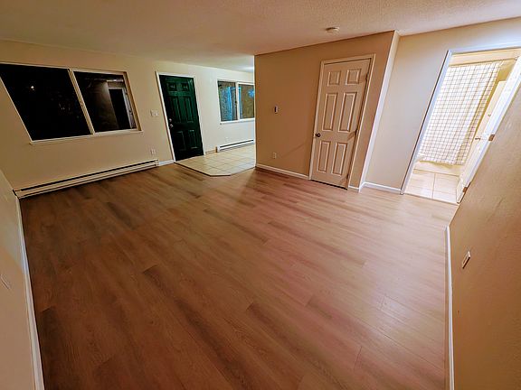 3rd image of 10615 Sheridan Ave S