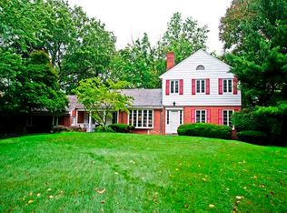 33 Churchill Rd, Penn Hills, PA 15235