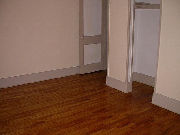 4th image of 218 Broad St APT 6