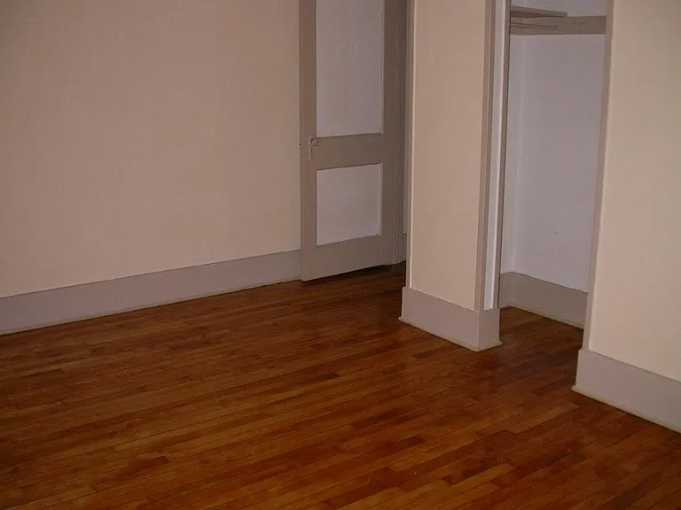 218 Broad St #6 — Photo 4