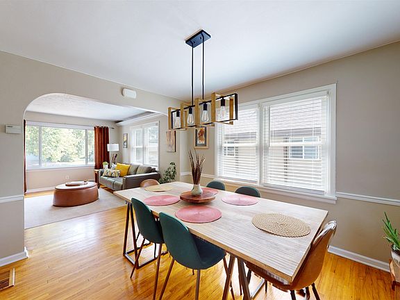 3rd image of 443 21st St NW