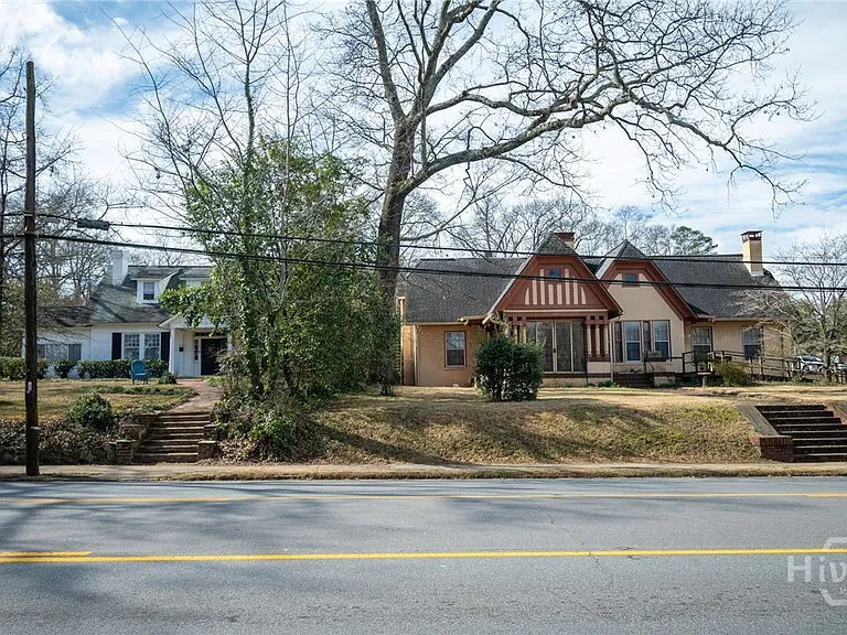 1439 S Milledge Ave — Photo 6
