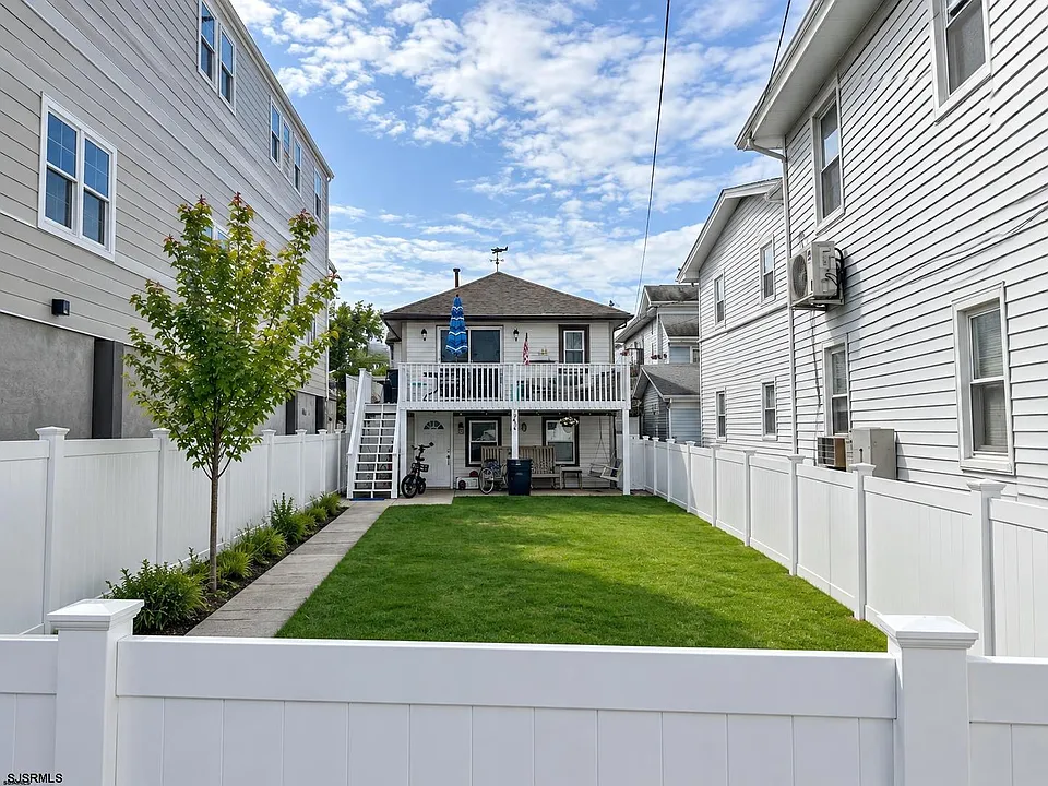 9614 Monmouth Ave #2026-2027