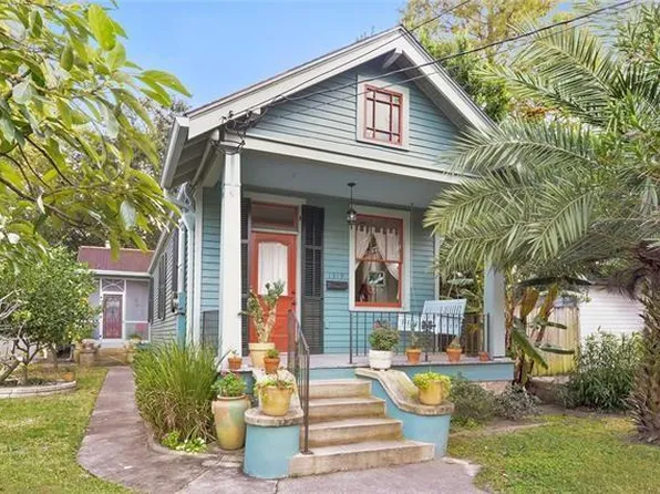 1319 Dante St, New Orleans, LA 70118