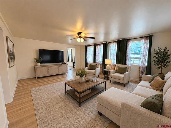 3rd image of 1415 Cherry Lane
