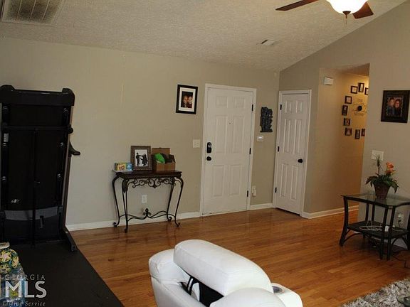 5th image of 3556 Southchase Dr #1/14
