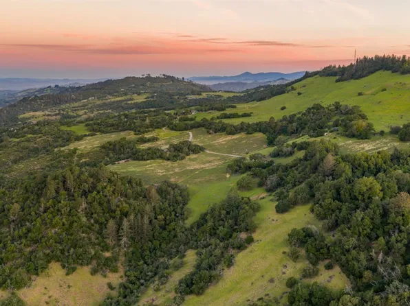 2155 Calistoga Road, Santa Rosa, CA 95404