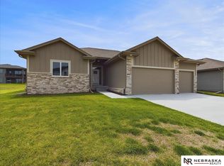 6460 S 208th St, Elkhorn, NE 68022