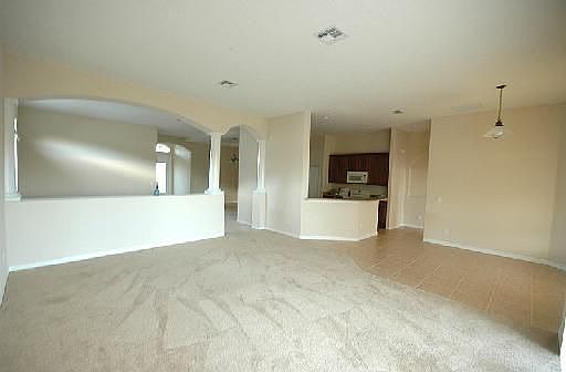 2nd image of 4918 Oakway Dr