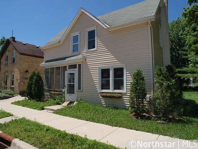 1st image of 205 N Hickory Street