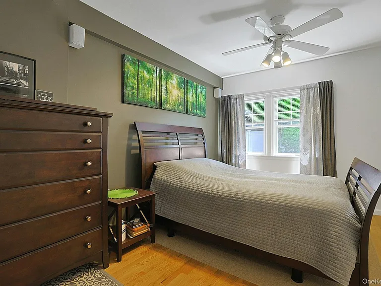1 Grover Ave — Photo 17