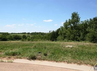 4629 SW Shenandoah Ct, Topeka, KS 66610