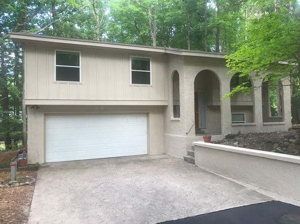 4290 Baywood Dr