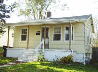2209 Kendall St, South Bend, IN 46613