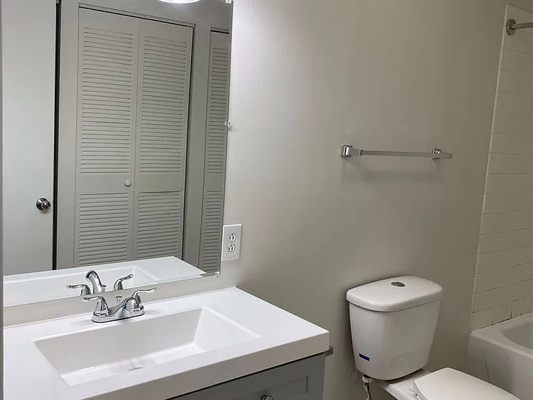 Border City Mills Apartments — Photo 19