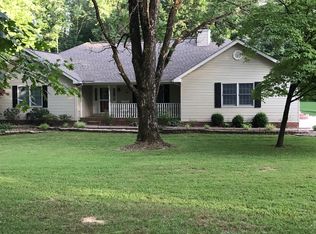 1455 W Shelton Rd, Boonville, IN 47601