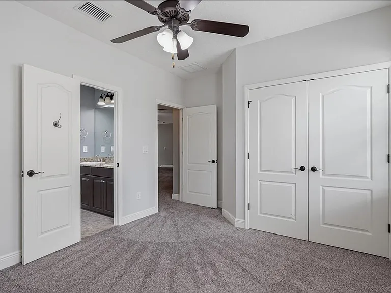 5333 Sagecrest Dr — Photo 38