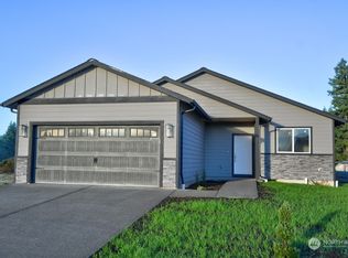 2115 Hawks View Ln, Winlock, WA 98596