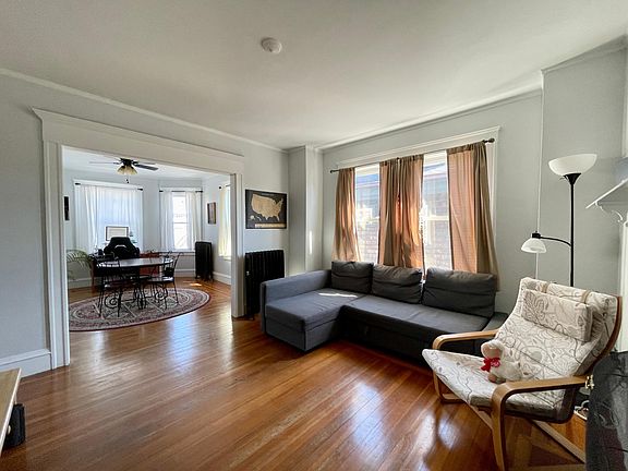 2nd image of 7 Nisbet St Floor 2
