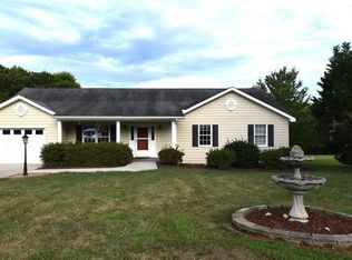 864 Rockcliff Ter, Asheboro, NC 27205