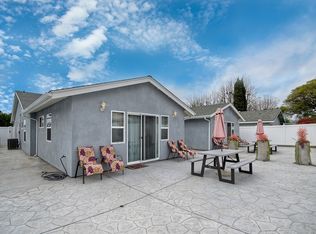 3784 Jefferson St, Carlsbad, CA 92008