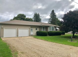 110 Sunrise Dr, Gilman, IA 50106