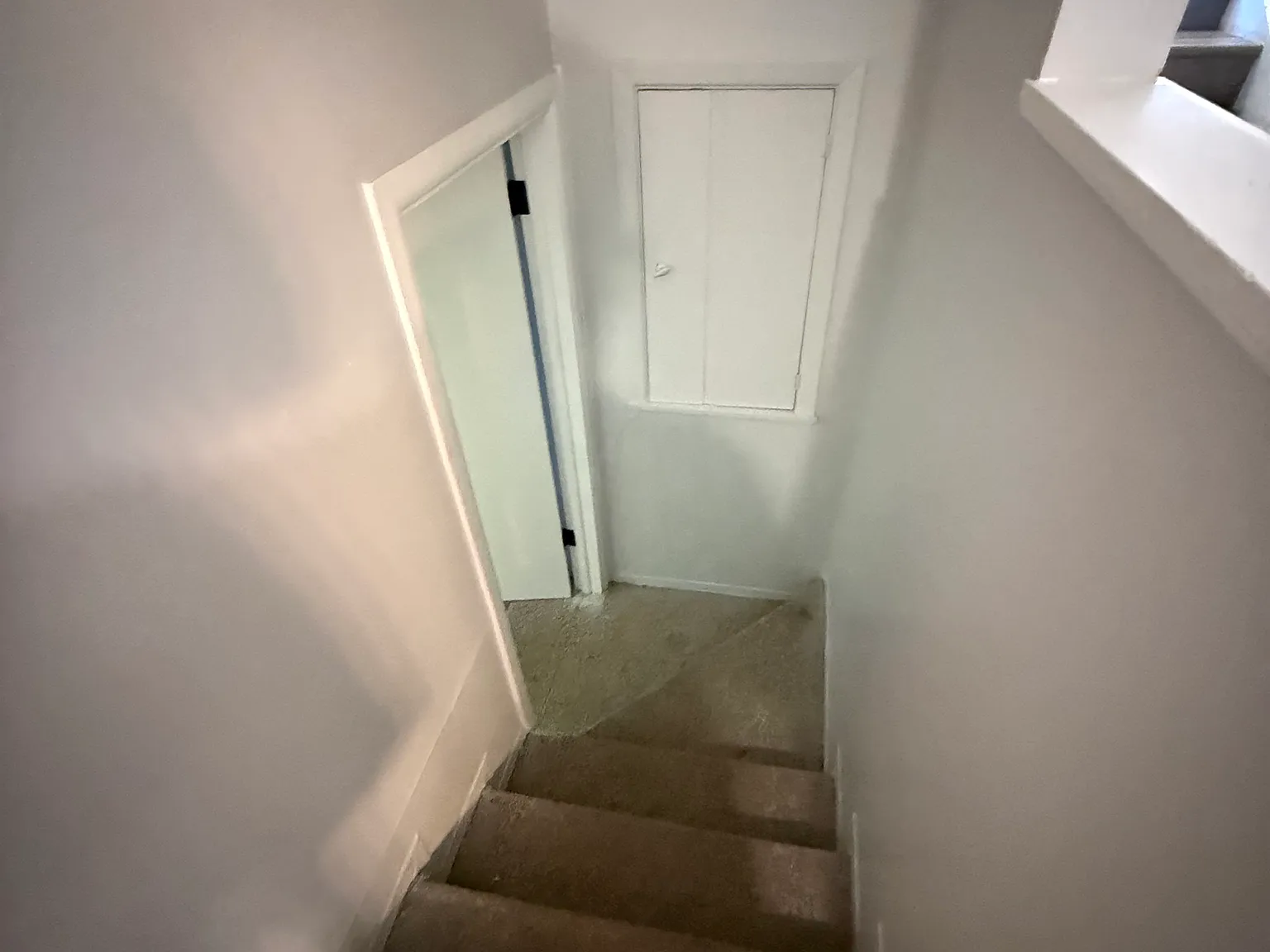 3 bed, 1.5 bath, 1525 sqft, $2,400 — Photo 1