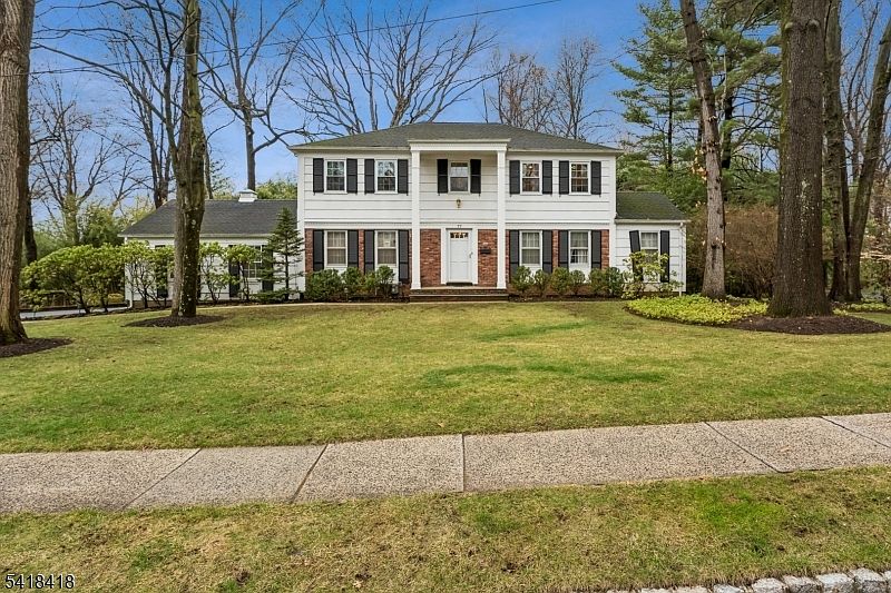 1st image of 77 Hansell Rd