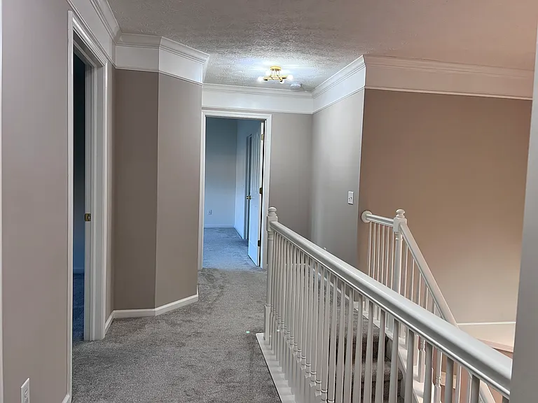 14010 Avalon East Dr — Photo 30