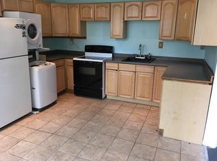 1801 S 16th St FLOOR 1, Philadelphia, PA 19145