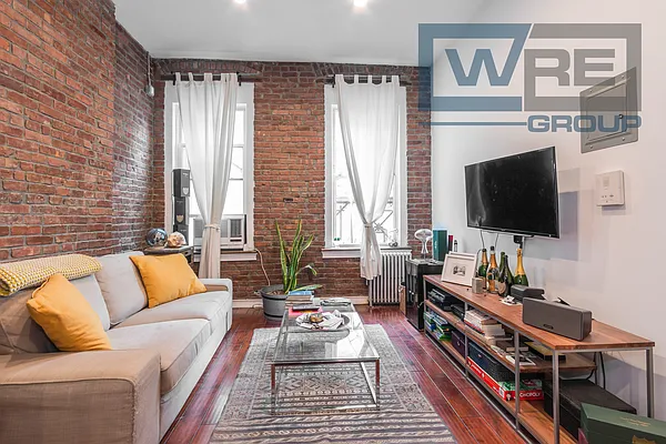 Rented by WRE Group | media 11