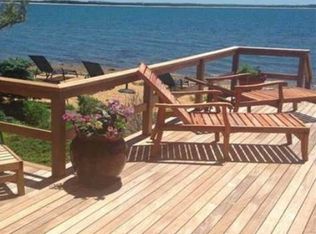 450 Harbor Rd, Orient, NY 11957