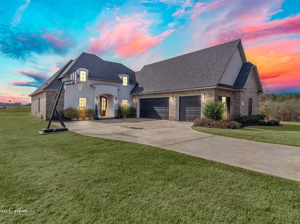 261 Red Bluff Rd, Frierson, LA 71027