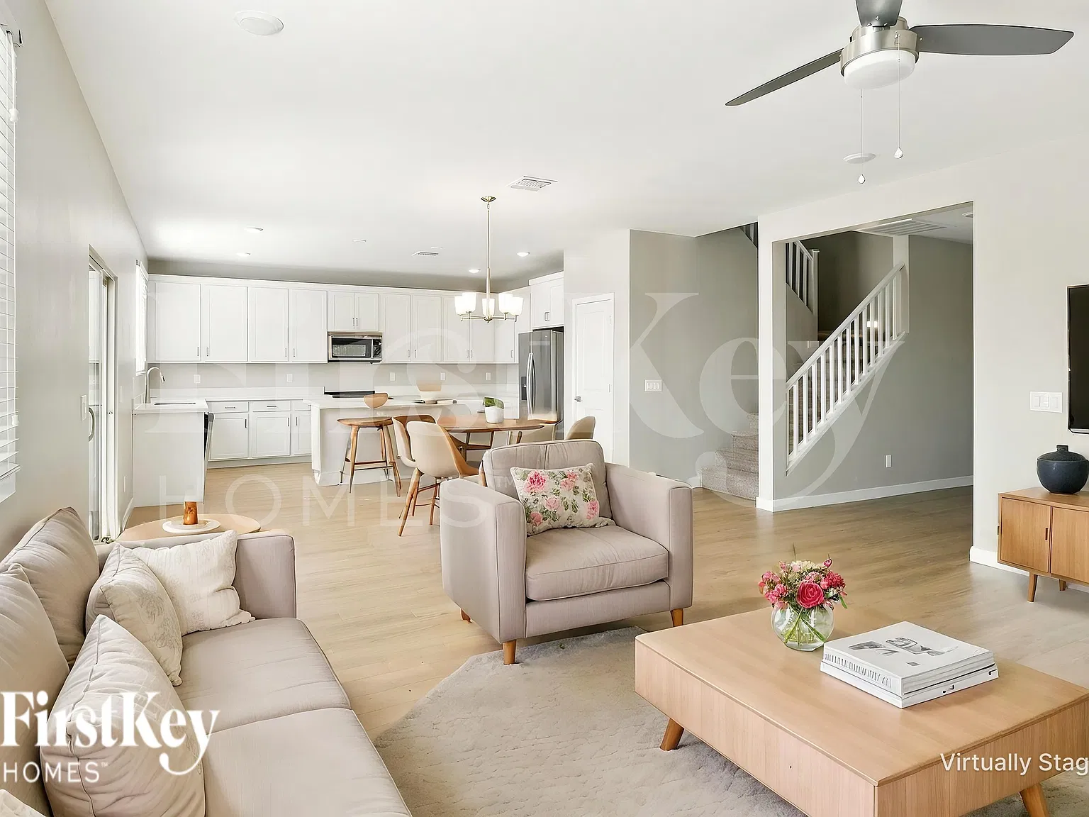 4 bed, 3.0 bath, 3018 sqft, $3,140 — Photo 4