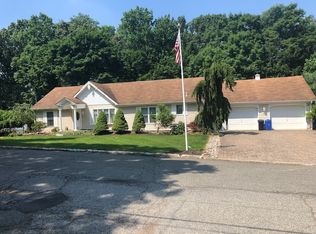 63 Wayne Ave, North Haledon, NJ 07508