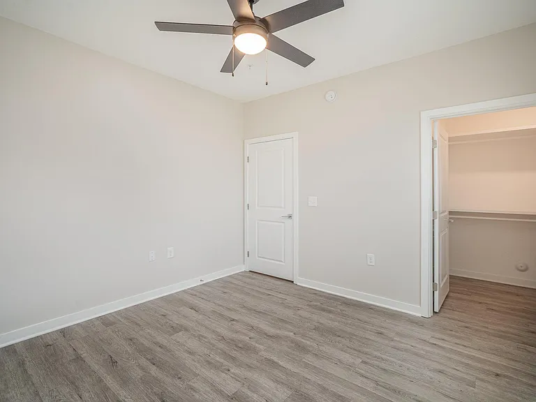 Westgate Landing — Photo 103