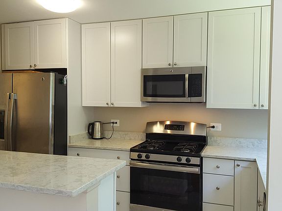 2nd image of 10655 Weymouth St #23