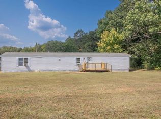 813 Travis Rd, Kuttawa, KY 42055
