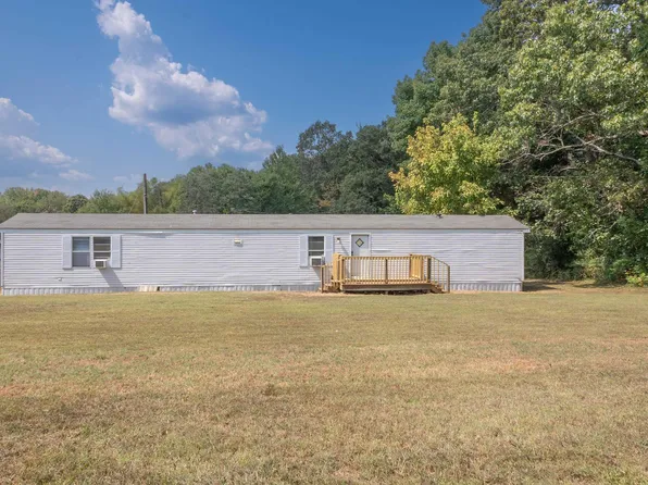 813 Travis Rd, Kuttawa, KY 42055