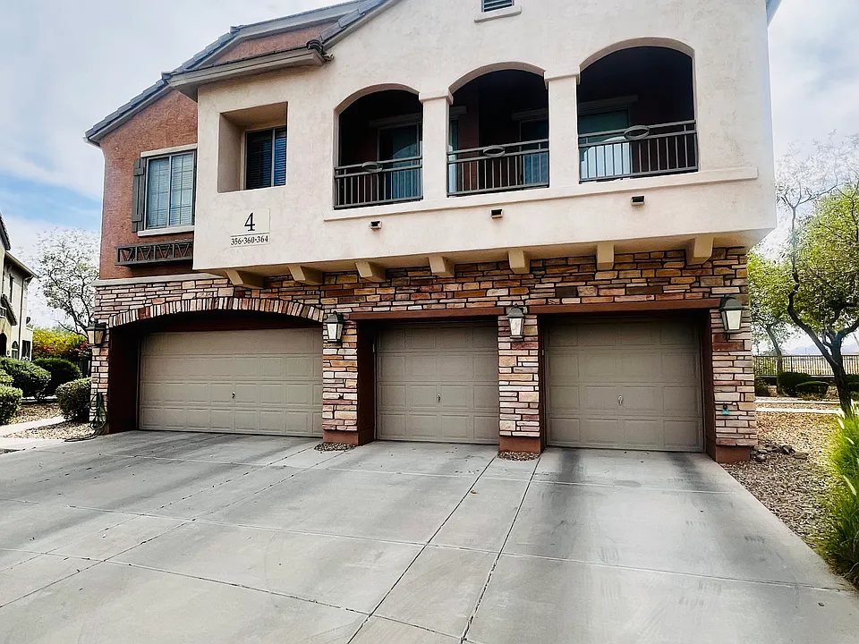 356 N 169th Ave
