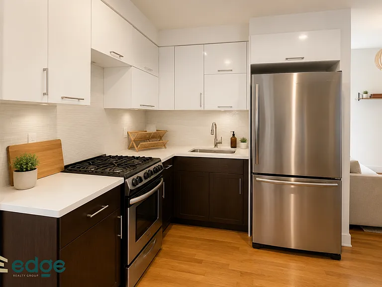 1058 Bergen St #3RF — Photo 3
