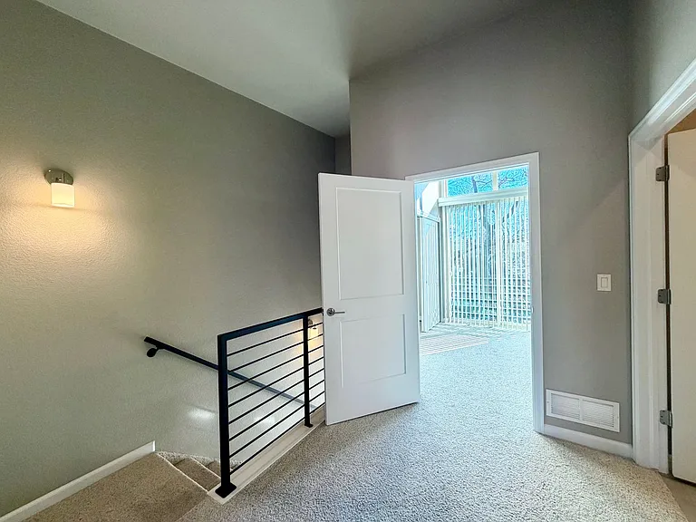 78 Cheyenne Blvd — Photo 24