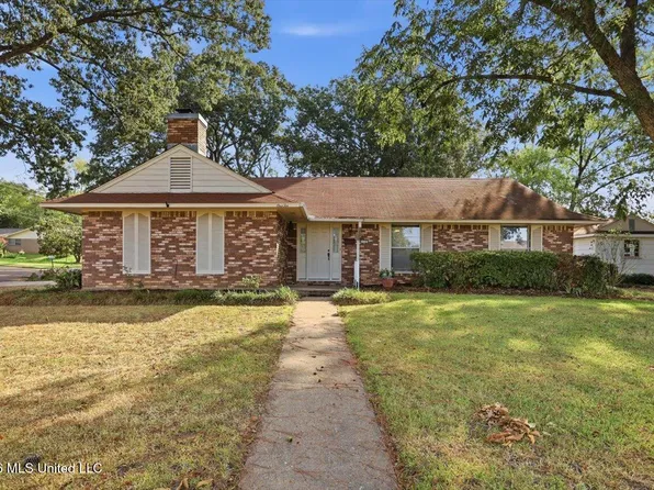 110 Van Doren St, Pearl, MS 39208