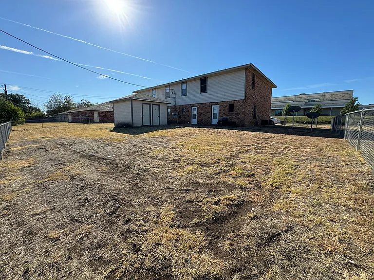 205 Lydia Dr — Photo 19